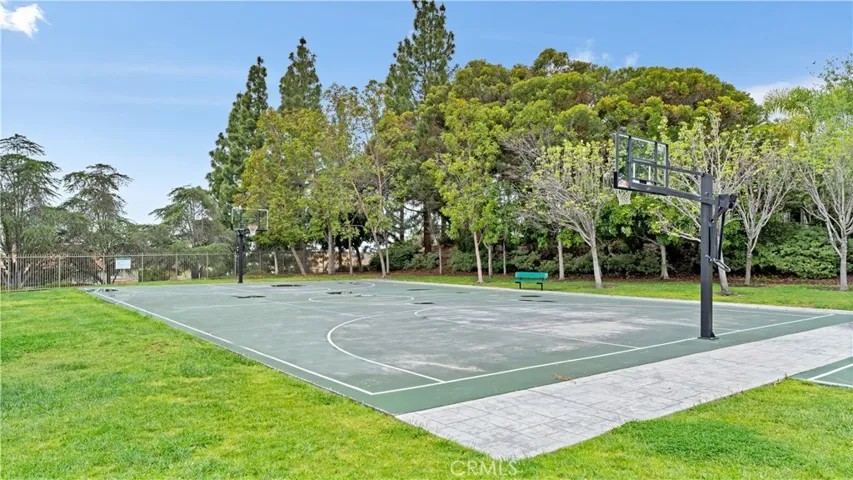 22721 Sweetmeadow, Mission Viejo, California 92692