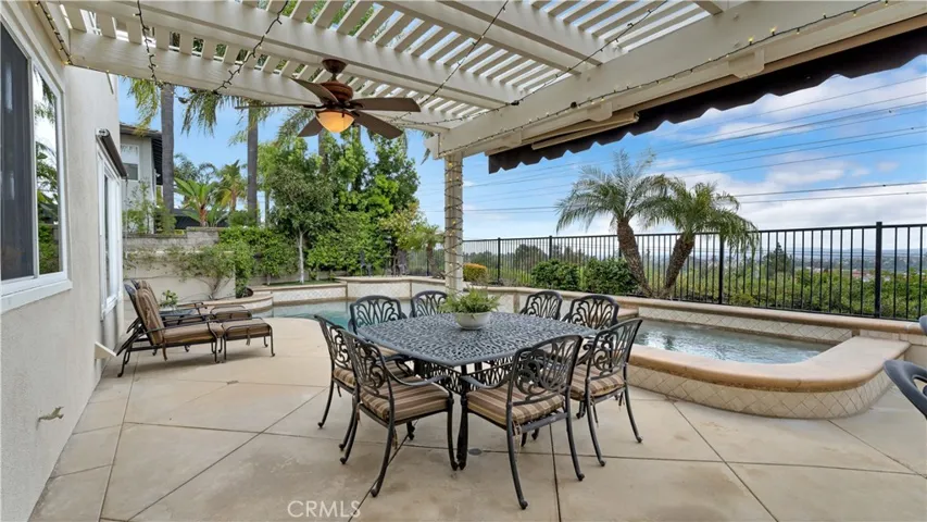 22721 Sweetmeadow, Mission Viejo, California 92692