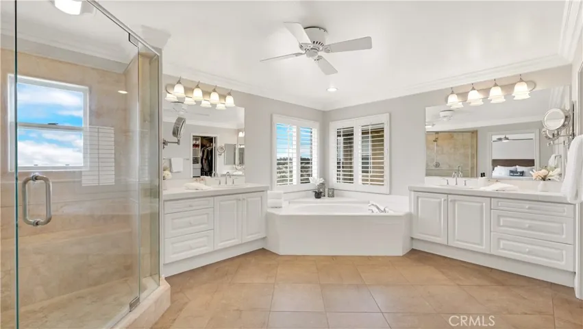 22721 Sweetmeadow, Mission Viejo, California 92692