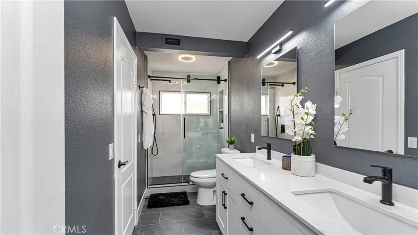 22721 Sweetmeadow, Mission Viejo, California 92692
