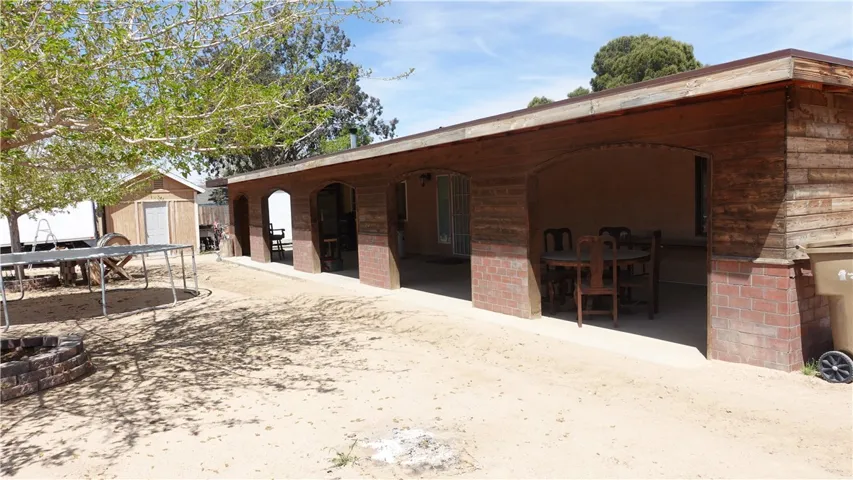 9430 Choiceana Avenue, Hesperia, California 92345