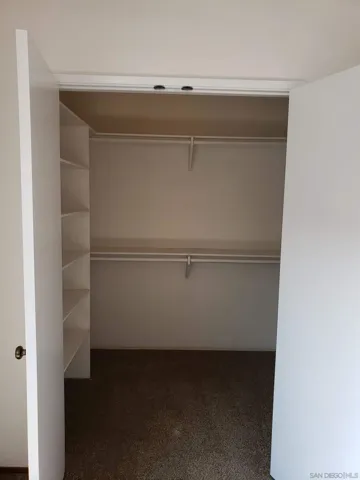 1031 master bedroom closet