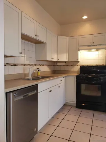 1033 kitchen