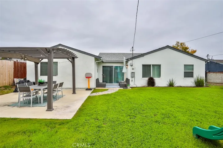 133 S Burnaby Drive, Glendora, California 91741