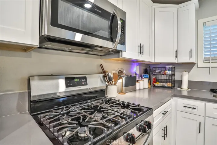 133 S Burnaby Drive, Glendora, California 91741