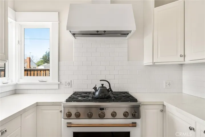 390 N Cambridge Street, Orange, California 92866