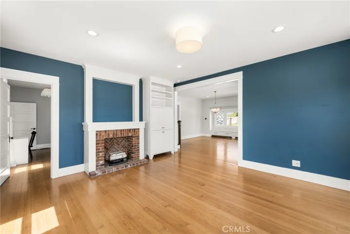 390 N Cambridge Street, Orange, California 92866