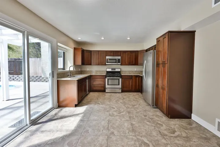 2160 Berryland Court, San Diego, California 91945
