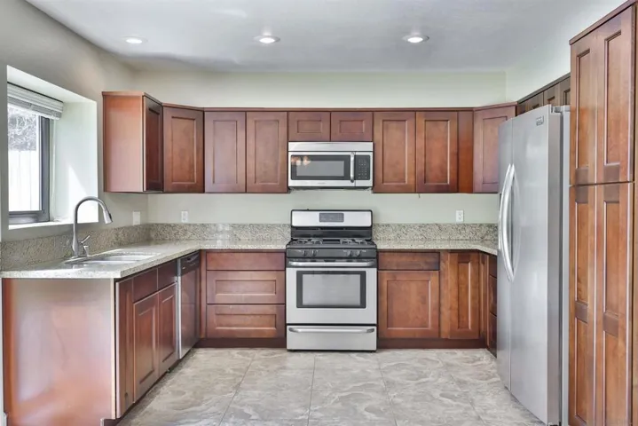2160 Berryland Court, San Diego, California 91945