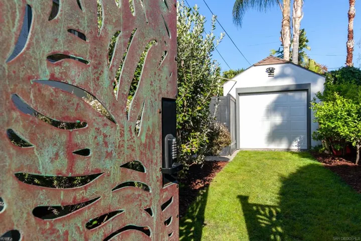 5057 Mansfield, San Diego, California 92116
