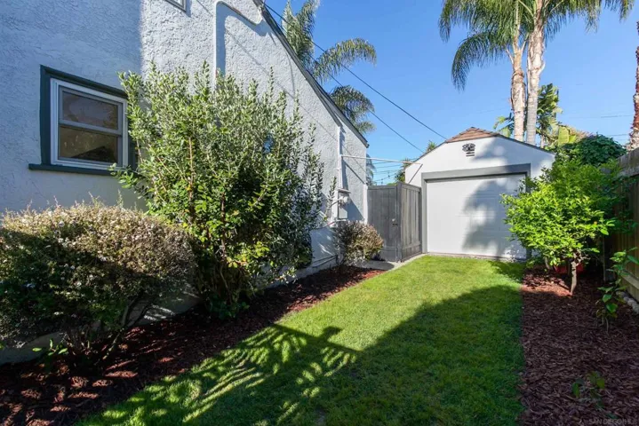 5057 Mansfield, San Diego, California 92116