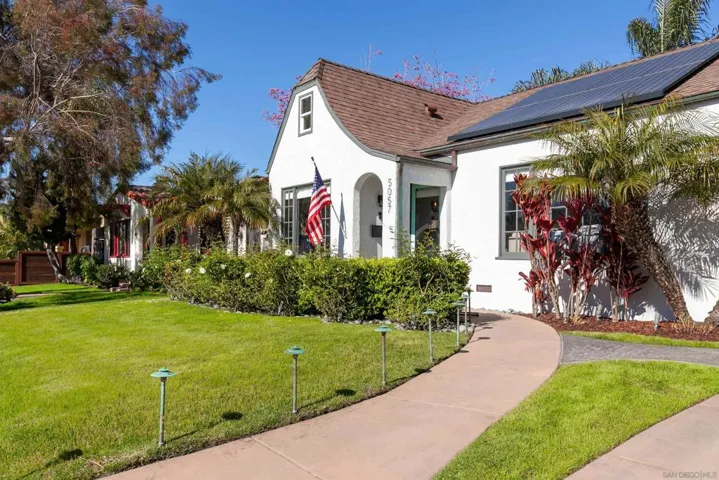 5057 Mansfield, San Diego, California 92116
