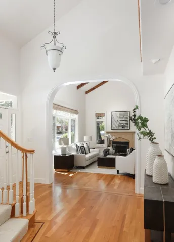 1990 Camino De Los Robles, Menlo Park, California 94025