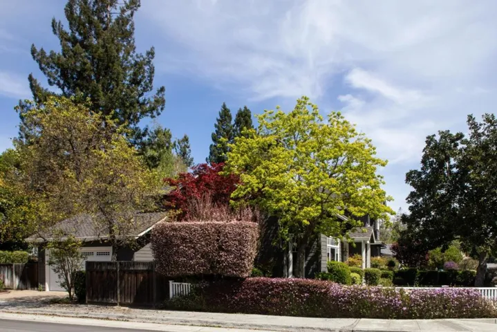 1990 Camino De Los Robles, Menlo Park, California 94025