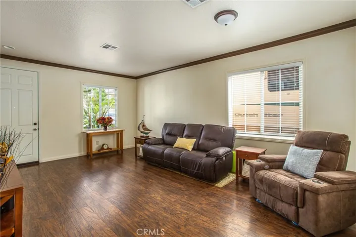 2173 Stonewood Street, Mentone, California 92359