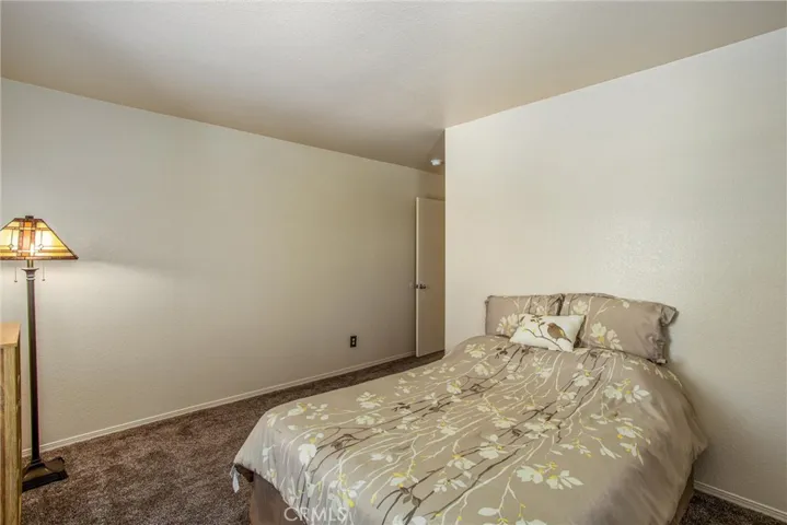 2173 Stonewood Street, Mentone, California 92359