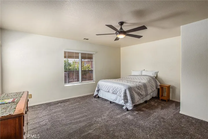 2173 Stonewood Street, Mentone, California 92359