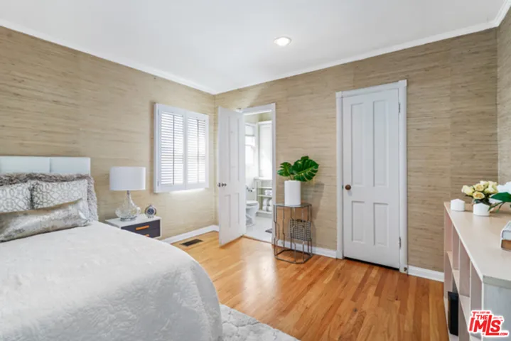 10624 Lindbrook Drive, Los Angeles, California 90024