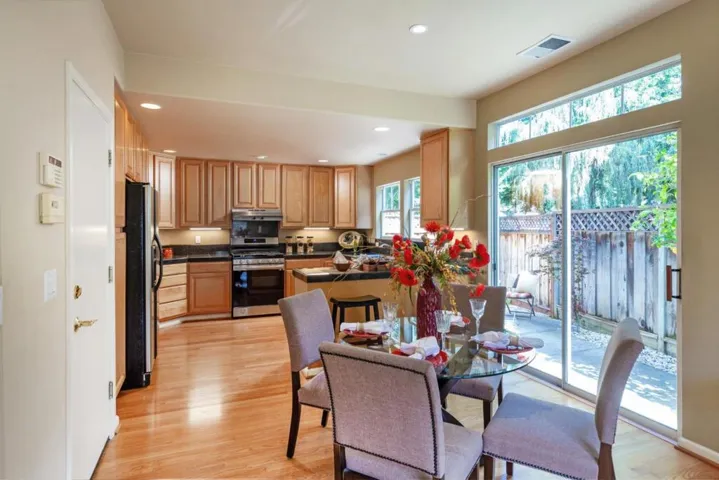 109 Treseder Court, Los Gatos, California 95032