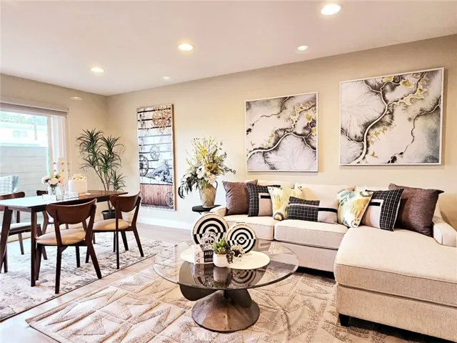 400 N Acacia D15, Fullerton, California 92831