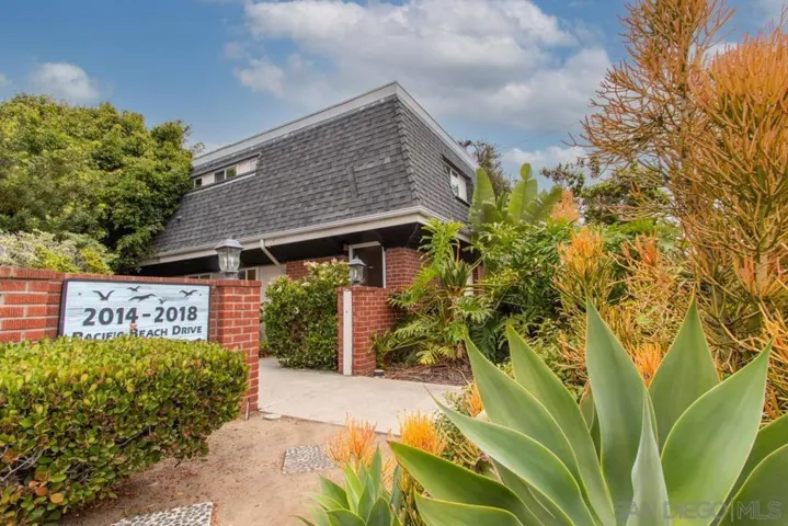 2018 Pacific Beach Drive 3, San Diego, California 92109