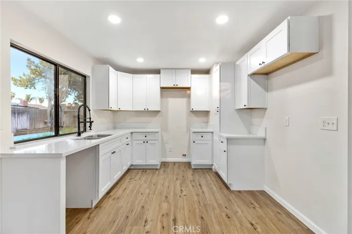 6977 Manhattan Drive, Riverside, California 92506
