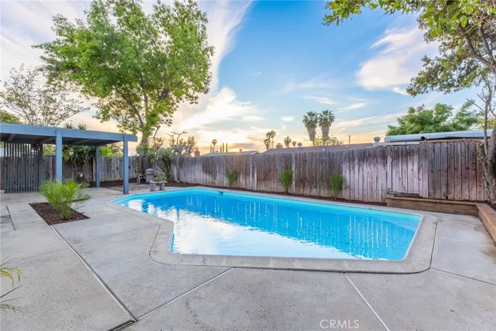 6977 Manhattan Drive, Riverside, California 92506