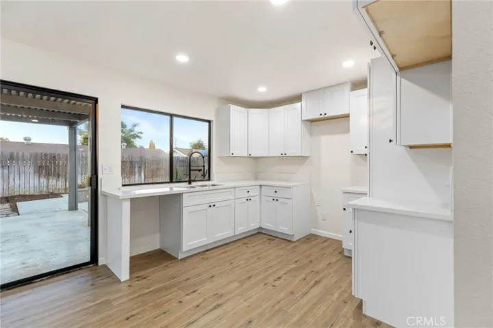 6977 Manhattan Drive, Riverside, California 92506