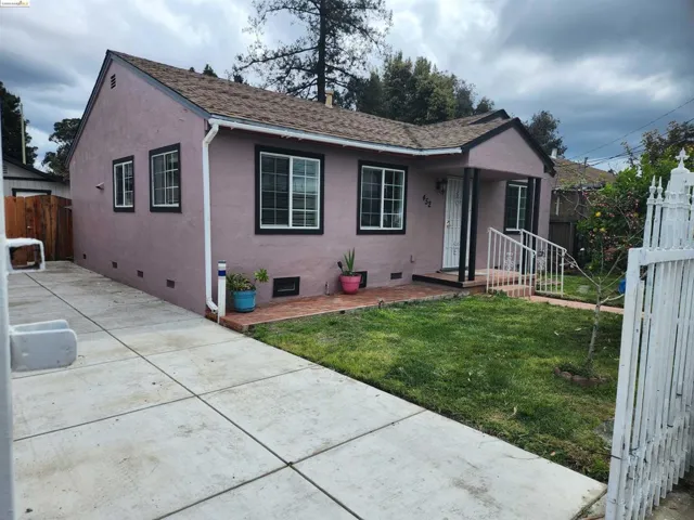 452 Phelps St, Oakland, California 94603