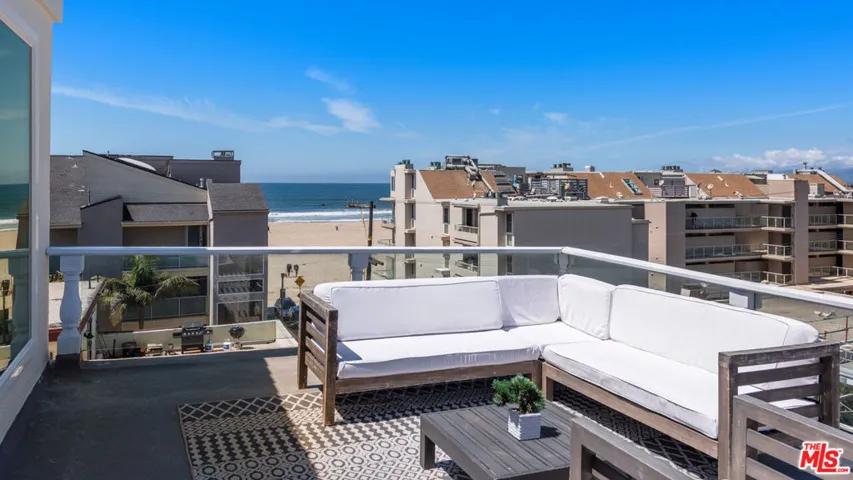 Third Level Deck w/Ocean Views