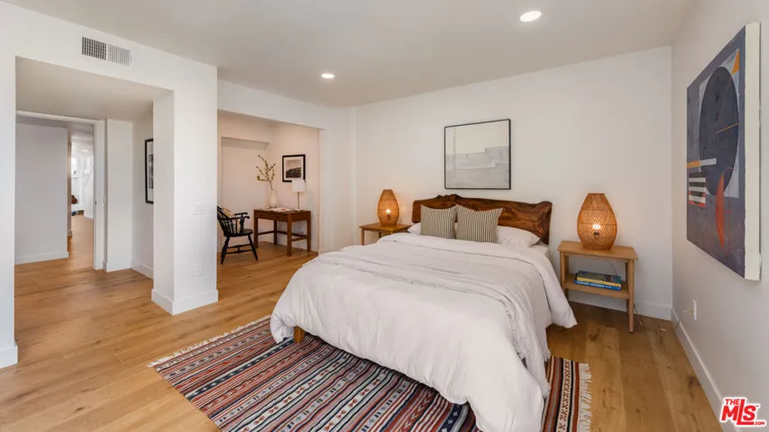 Main Floor | Primary Bedroom | Office Nook
