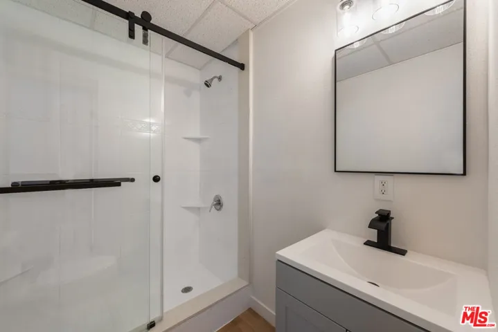 Ground Level |  Bonus/ Rec-Room Bathroom