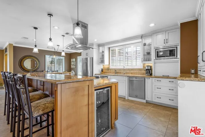 4809 Pimenta Avenue, Lakewood, California 90712