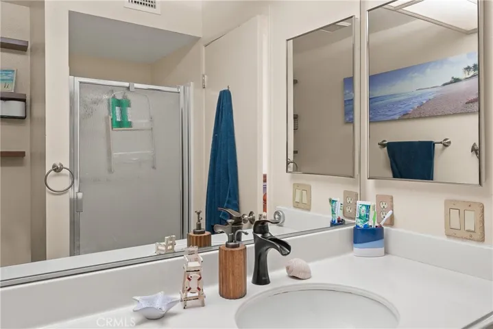 18109 Erik Court 454, Canyon Country, California 91387