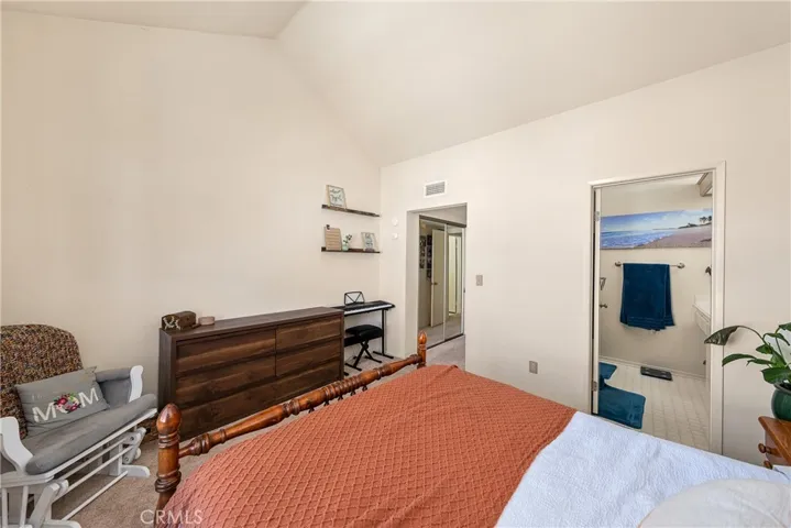 18109 Erik Court 454, Canyon Country, California 91387