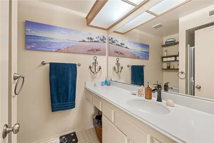 18109 Erik Court 454, Canyon Country, California 91387