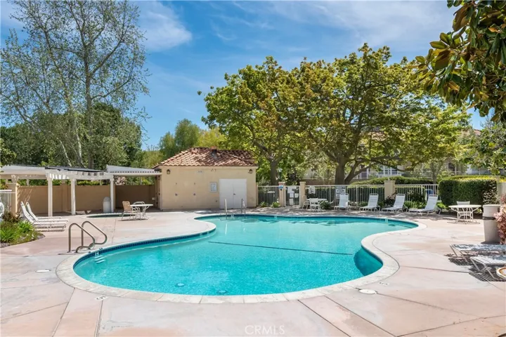 18109 Erik Court 454, Canyon Country, California 91387