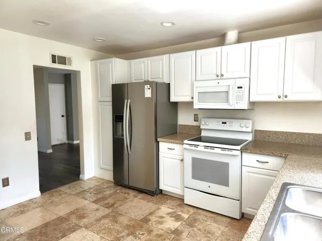 14121 Village 14 WeSellLeisureVillage (7