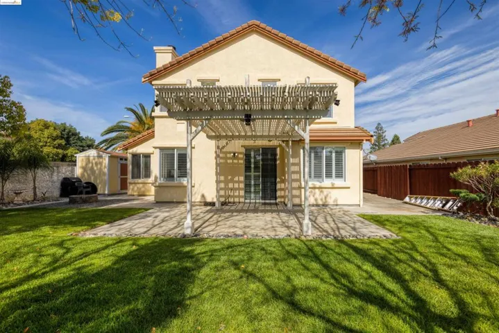 2065 Crater Peak Way, Antioch, California 94531