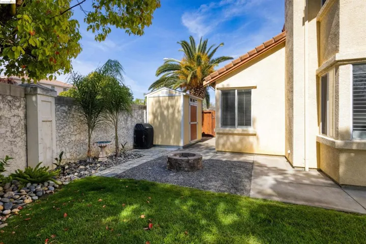 2065 Crater Peak Way, Antioch, California 94531