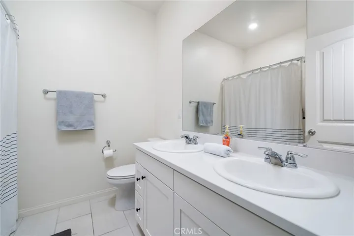 16620 Wyndham Lane 6, Fontana, California 92336
