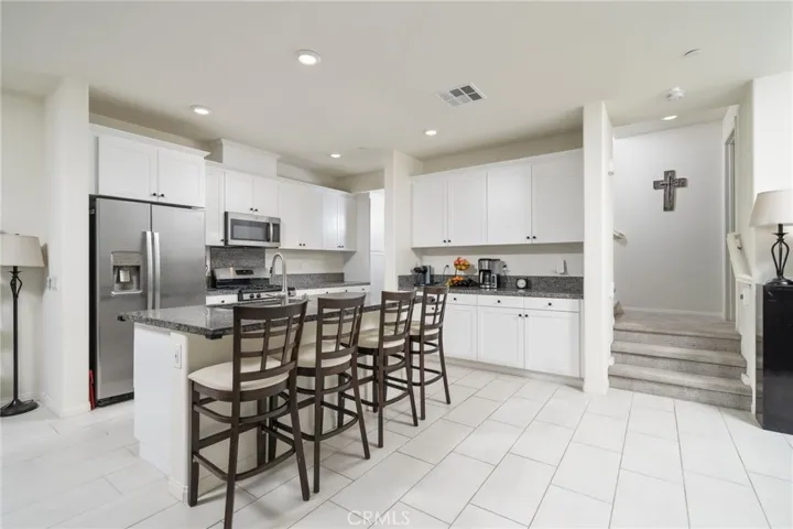 16620 Wyndham Lane 6, Fontana, California 92336