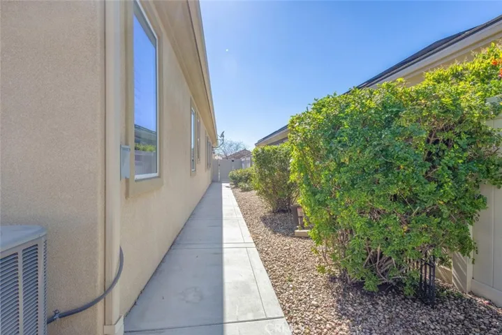 1474 Corte Alamonte, Hemet, California 92545