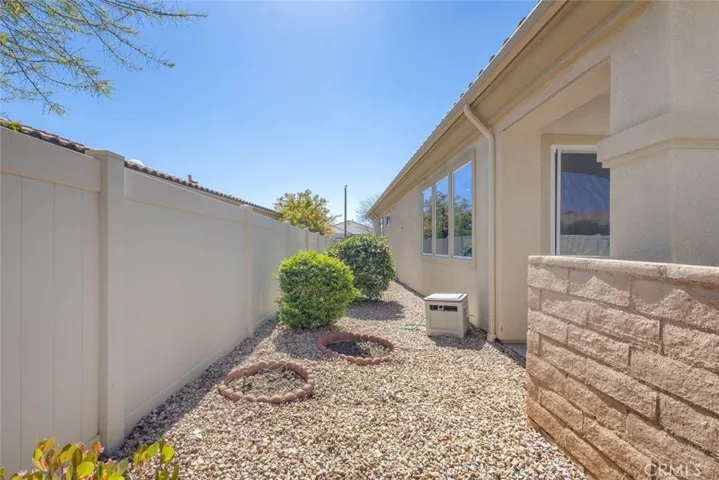 1474 Corte Alamonte, Hemet, California 92545