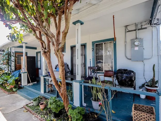 925 S Mcdonnell Avenue, East Los Angeles, California 90022