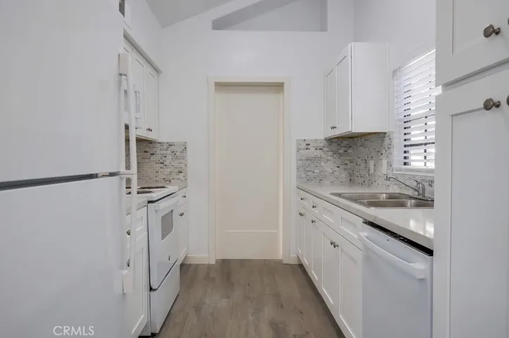 26701 Quail 203, Laguna Hills, California 92656