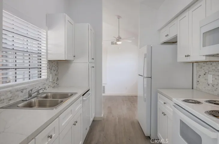 26701 Quail 203, Laguna Hills, California 92656