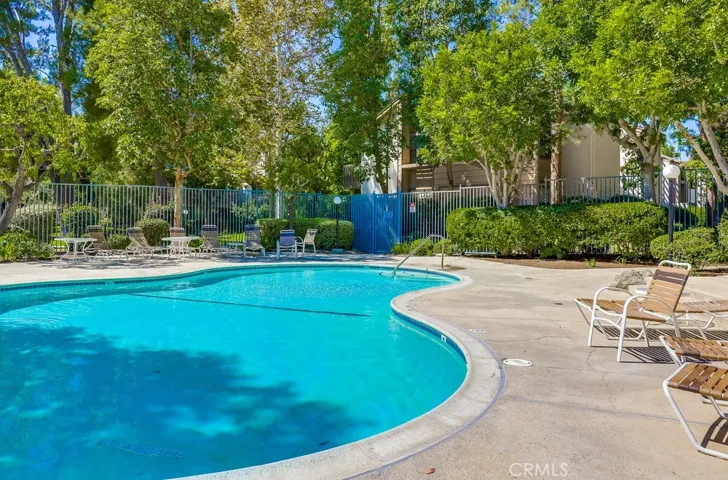 26701 Quail 203, Laguna Hills, California 92656
