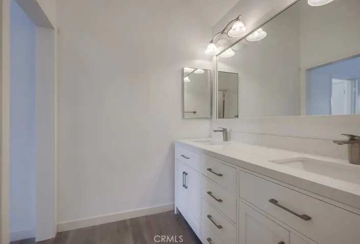 26701 Quail 203, Laguna Hills, California 92656