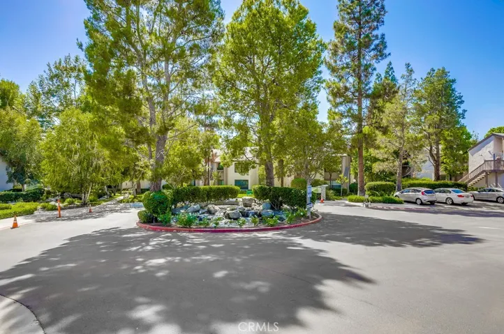 26701 Quail 203, Laguna Hills, California 92656